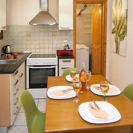 Dias Ground Floor Appartement